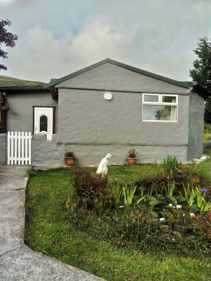 Cottage The Dingle Peninsula Camp Exterior foto